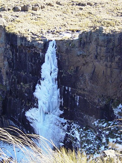 Bokhong Ice Fall Lesotho (Southern Africa)  © Michelle Hutchinson