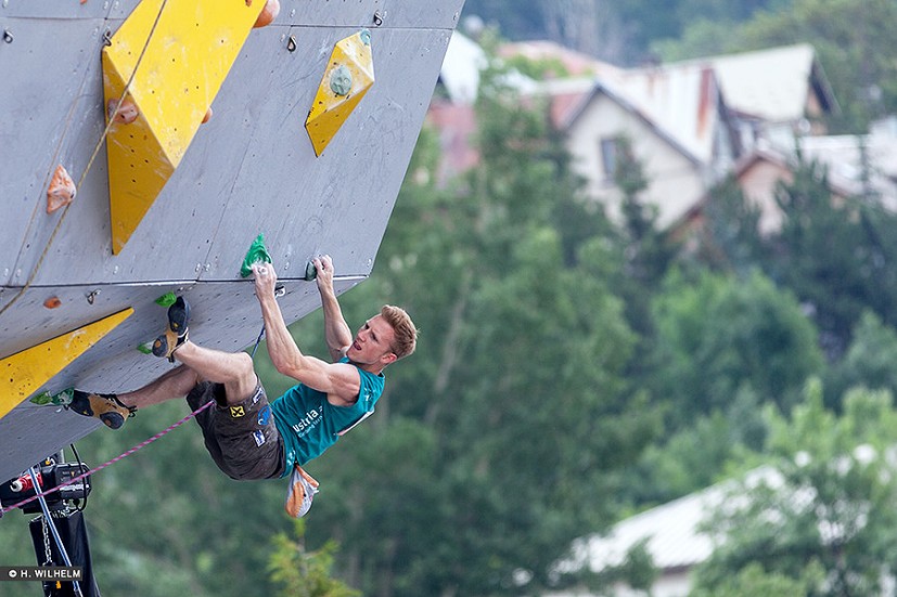 Austria's Jakob Schubert competing in Briancon 2014  © Heiko Wilhelm/IFSC