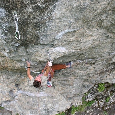 Stefano Ghisolfi climbing at Entraygues, France  © Albi Gotta