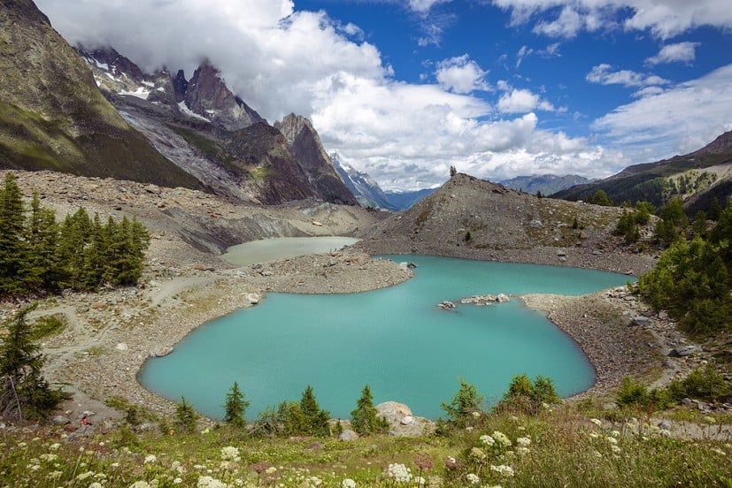 Val Veny glacial lakes and the Peuteray   © TimC123