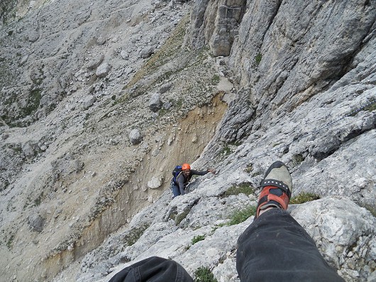 First pitch of Via delle guide on Torre Grande  © gmatthew