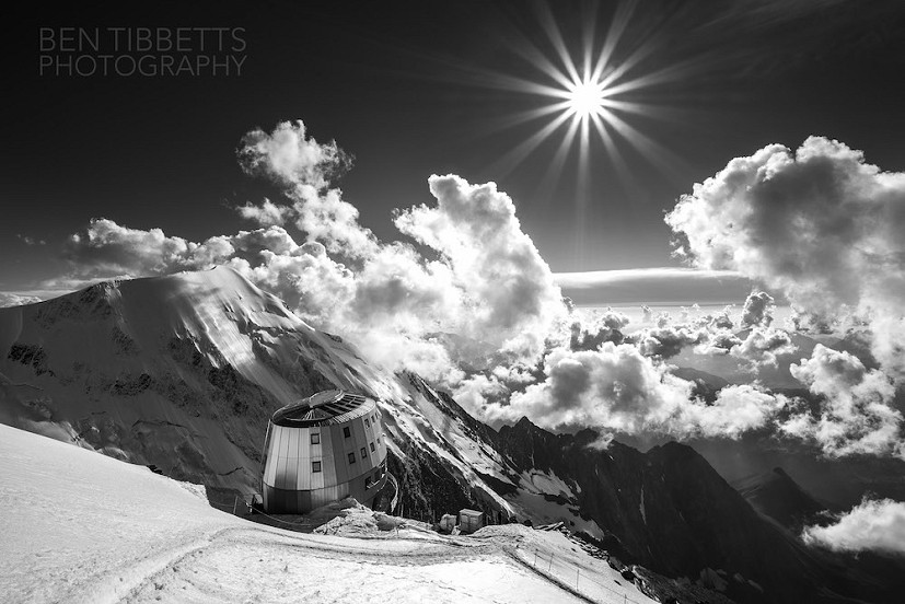 Gouter Refuge in the afternoon  © Ben Tibbetts