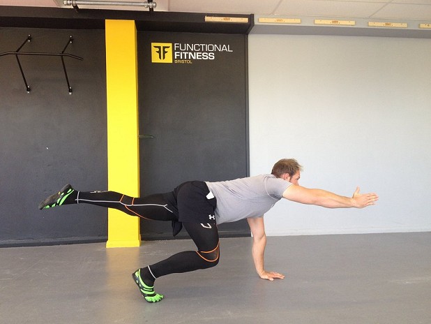 Superman on toes and hand  © Functional Fitness Bristol Ltd