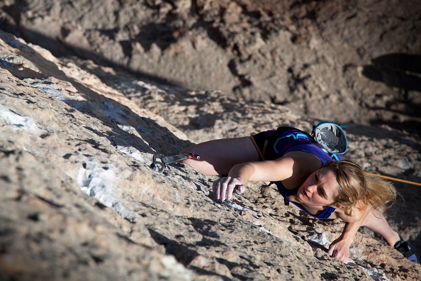 Katy Whittaker warming up on an unnamed (but very good) 7a at Oliana  © Rob Greenwood - UKClimbing