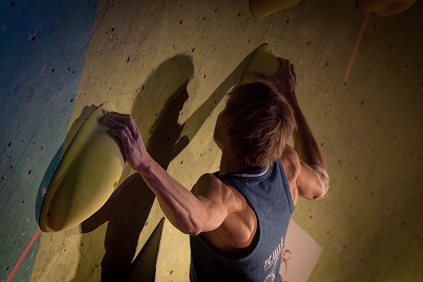 Alex Megos crushing Problem 4 in the #cwif final 2015  © Paul Phillips
