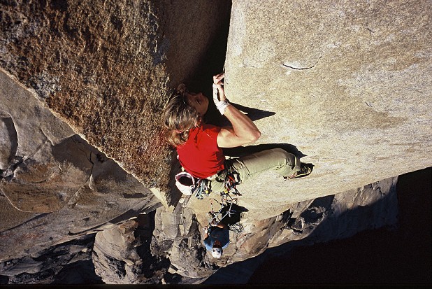 Stéphanie climbing El Capitan  © Sean Leary