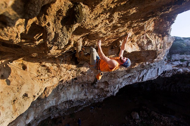 Jorge the fourth Muskateer 8a+, Mellieha Cave  © Inigo Taylor Climbing Photography