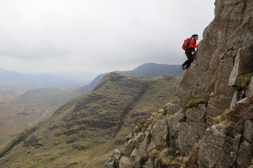 Top-end scrambling on Ill Crag's Southeast Face  © Dan Bailey