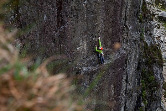 Duncan Campbell on Right Wall (E5 6a)  © Rob Greenwood - UKClimbing