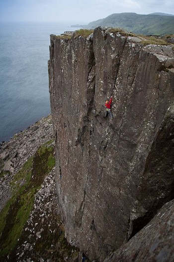 Adam Booth on the never ending Track of the Cat (E4 6a)  © Rob Greenwood - UKClimbing