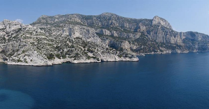 Need some sun? The Endless blue of la Calanque.  © David Coley