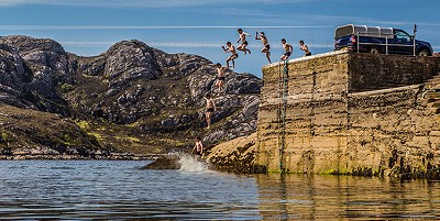 Lots to do when it's too hot to climb at Diabaig!  © The Big Sender