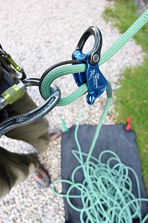 Edelweiss Performance 9.2mm Rope in a DMM Pivot  © UKC Gear