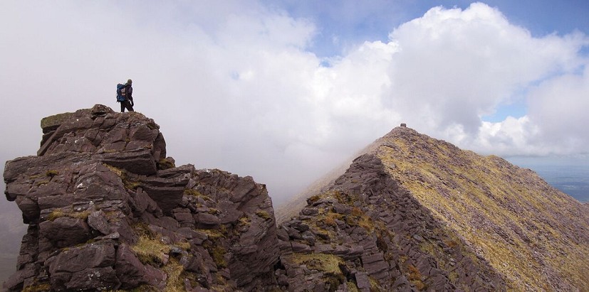 On the summit of the Big Gun looking along the ridge toward Cruach Mhór  © Adrian Hendroff