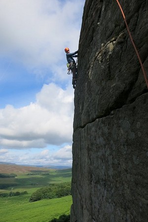 The Dynamic jacket and Torque pants about halfway into 25 Stanage VSs in a day  © Toby Archer