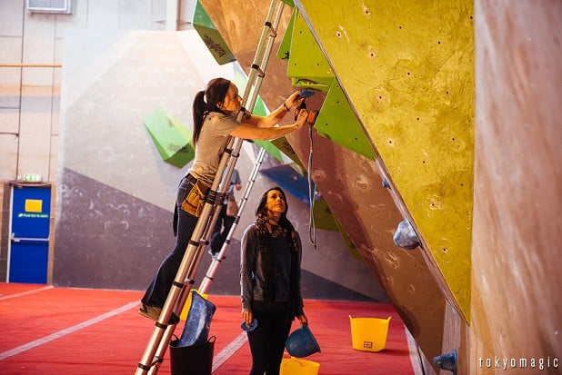 Evie setting some final competition blocs  © Paul Alexander