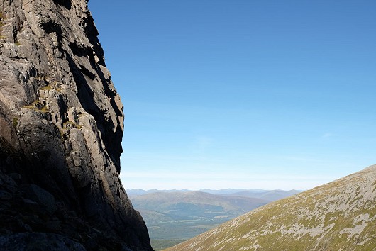 Two climbers in glorious sunshine in early October  © joe.91