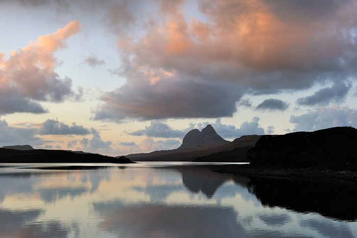 Suilven from Cam Loch  © Iain Brownlie Roy