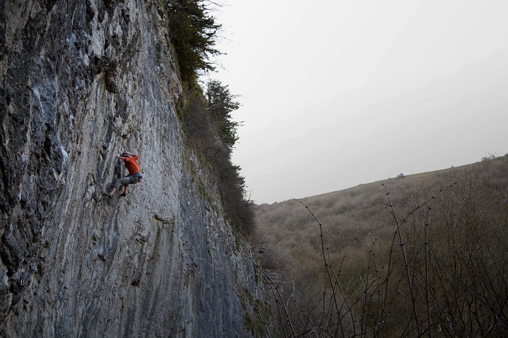 The author's elbows engaging in their salute to the pump gods of Peak Limestone  © Guy VG