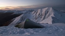 Stob Coire a’ Chairn summit camp, just before dawn (Mamores)