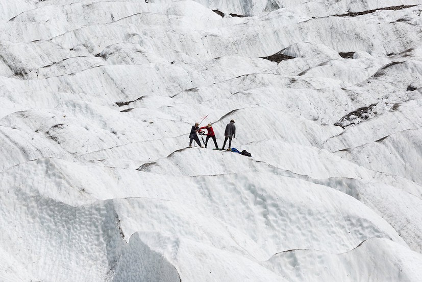 A day in the field: drilling on Yukshin glacier  © Tim Taylor Photography, Karakoram Anomaly Project.