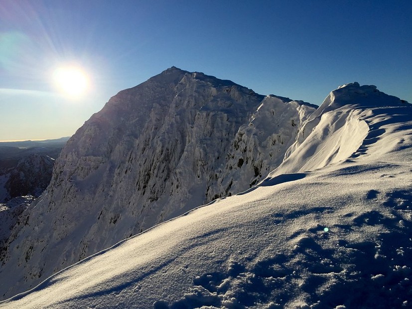Snowdon in Alpine nick  © Bezz