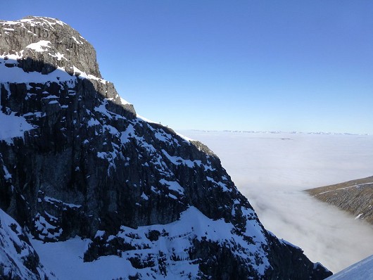 Tower Ridge above the clouds  © drew8connelly