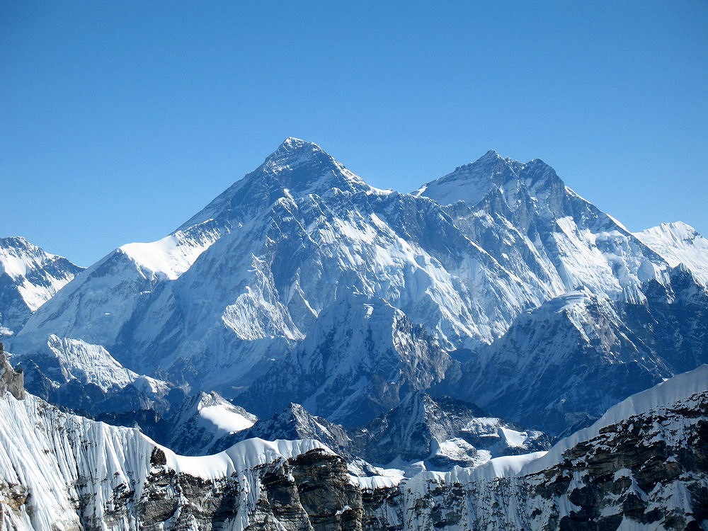 Everest, Lhotse and Nuptse from the summit of Parchamo  © machman