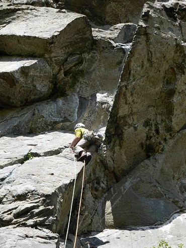 Taking the new Dragons for a spin on Void (E4), Tremadog  © Nick Bullock