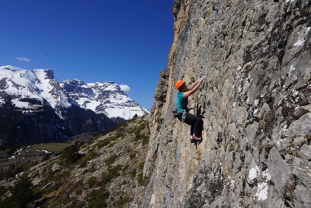 Stunning scenery climbing on La Pierre au Lievre  © Ian Fenton