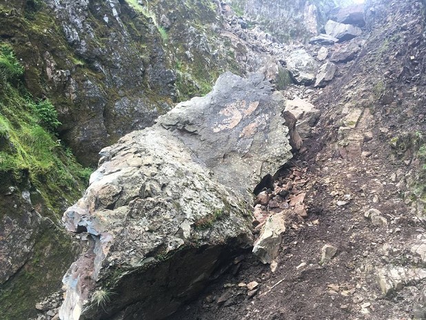 The remains of the pillar in Lord's Rake  © Wasdale Mountain Rescue Team