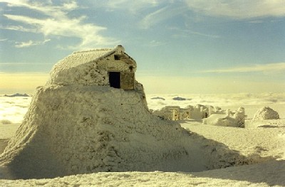 Observatory, Ben Nevis  © dormouse