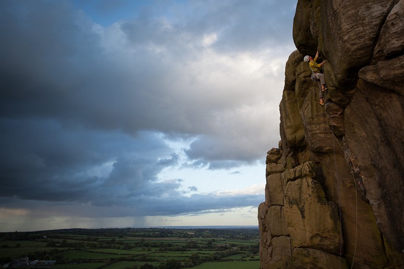 The Skwama in use on the Almscliffe classic 'Wall of Horrors'   © Penny Orr
