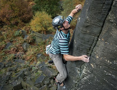 Putting the Stealth through its paces at Wharncliffe  © UKC Gear