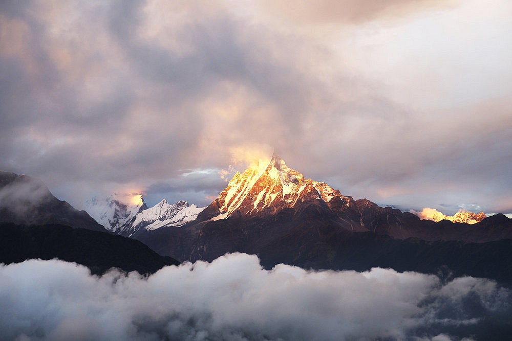 Fishtail Mountain, Annapurna Circuit, Nepal  © gearoidhayes