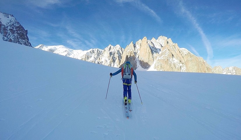 Approaching the Tour Ronde with Grand Capucin ahead  © Matt Helliker