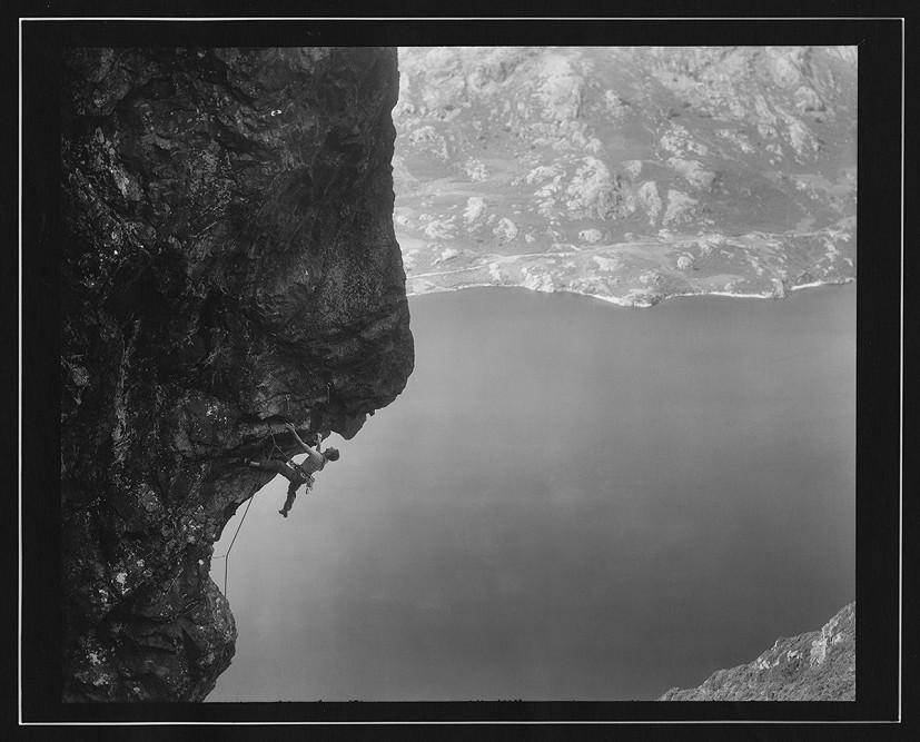 Chris Fisher climbing 'Nowt Burra Fleein' thing' E8 6c, Cam Crag, Wasdale.  © Henry Iddon Photography