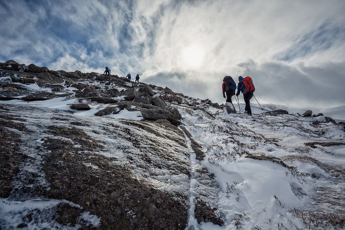 Exploring the Cairngorms  © Glenmore Lodge