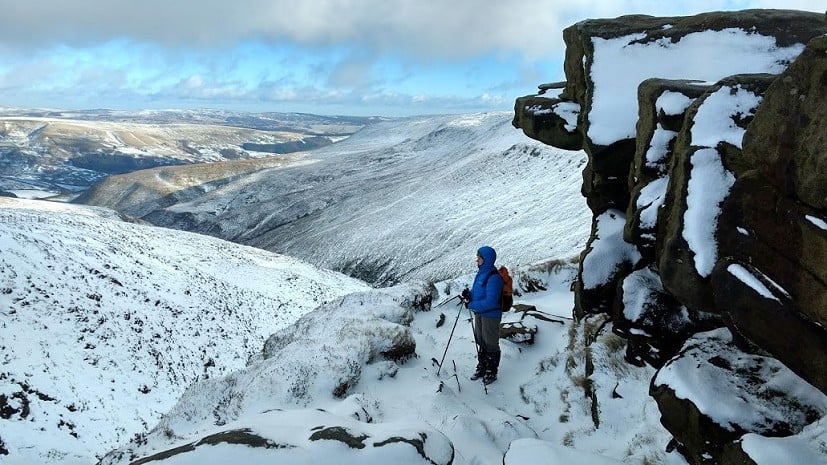 Out in the snowy Peak District with the Fizan Compact poles  © Toby Archer