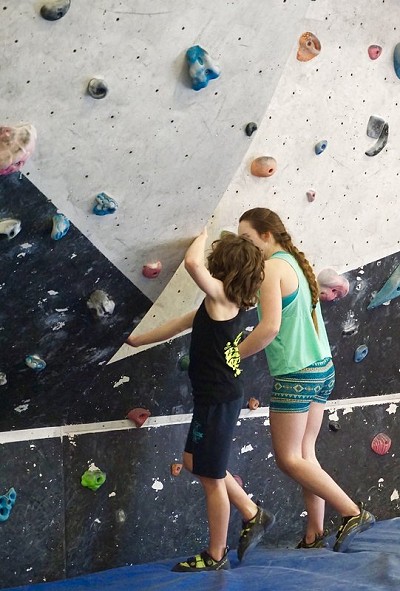 Climbing Advice, Sister to Brother  © Moregeous
