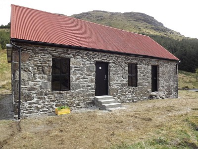 Great looking bothy in Glen Kinglas, but what's the Haile unlikely Ethiopian connection?  © MBA