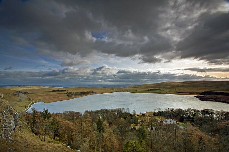 Premier Post: Cook at Malham Tarn - only 3km from Malham Cove