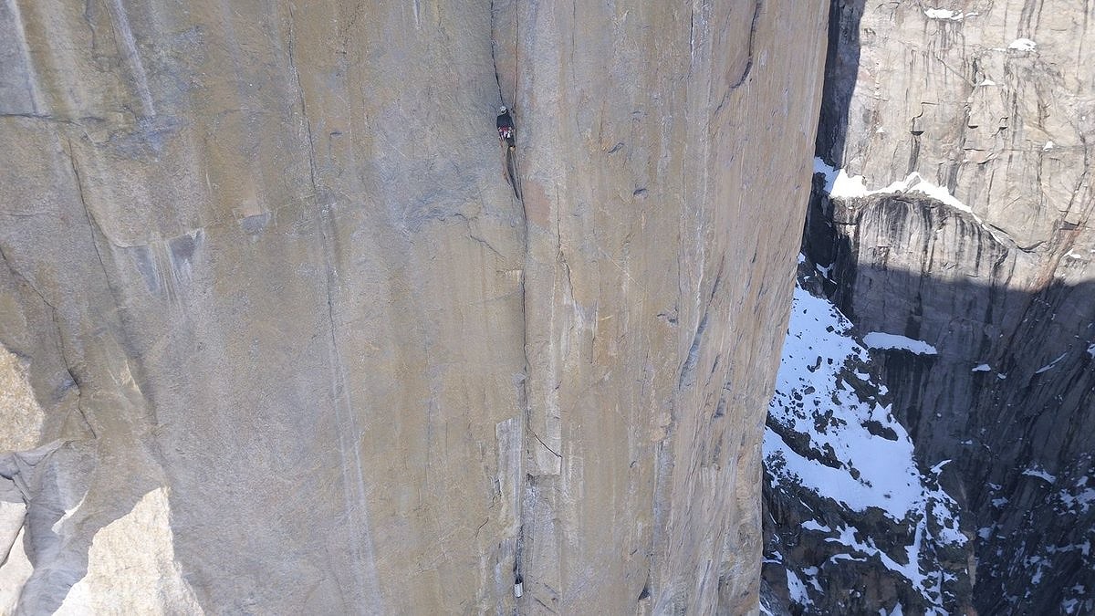 A perfect granite crack on Reveiller le Mechant  © GMHM