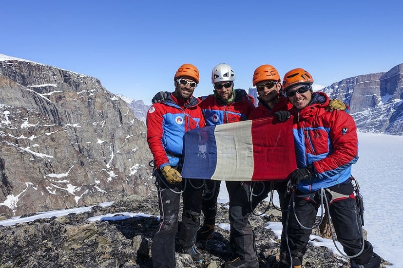 The team on the summit  © GMHM