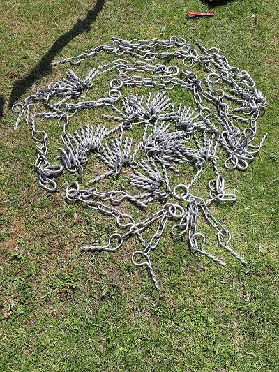 A lot of bolts  © Marti Hallett