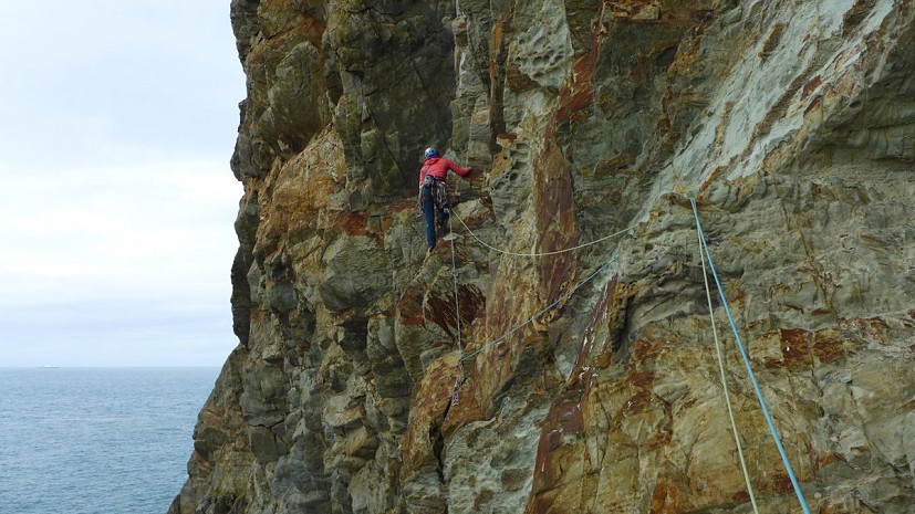 Using the Skimmers as half ropes at gogarth  © UKC Gear