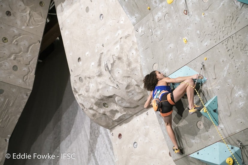 Molly Thompson-Smith on her way to her first senior World Cup medal.  © Eddie Fowke/IFSC