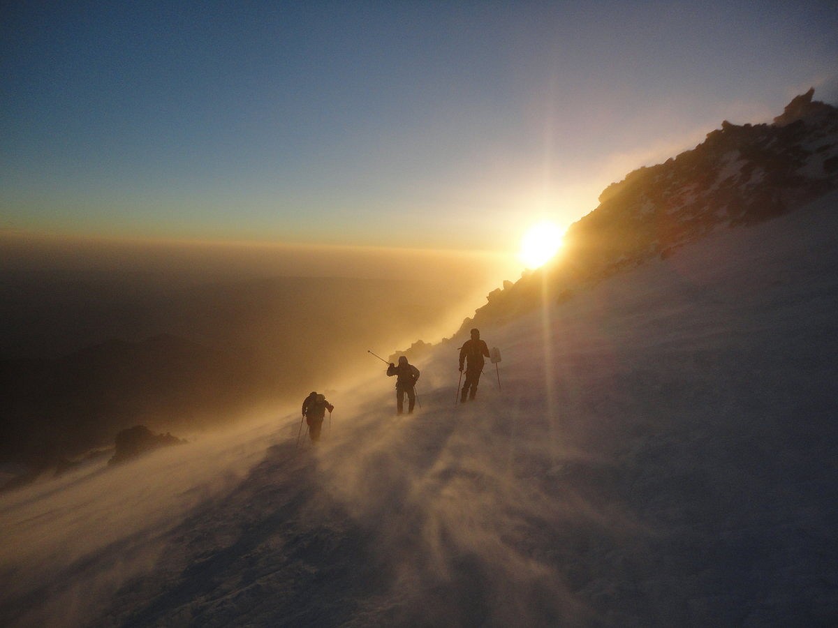 Elbrus. Wind, snow, frost!  Alpinist happiness.  © Dr. Prof. Brink Ivan