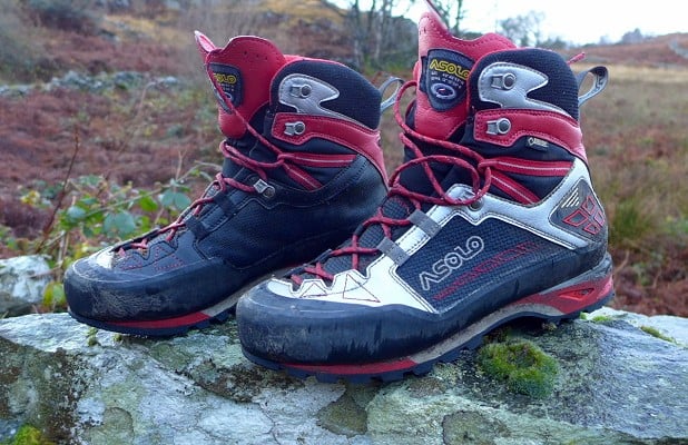 Stiff sole + lightweight upper = versatile all-round mountain boot  © Tom Ripley