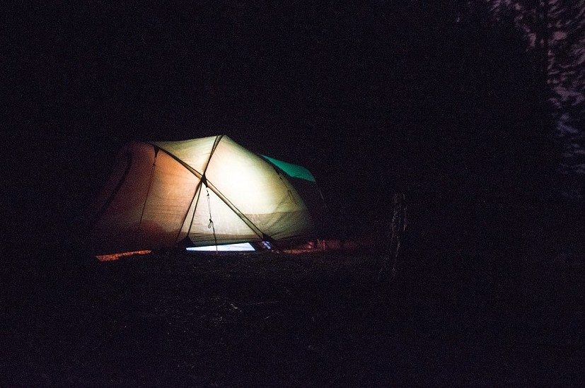 Quite an in-tents beam, even on minimum power  © Hugh Simons
